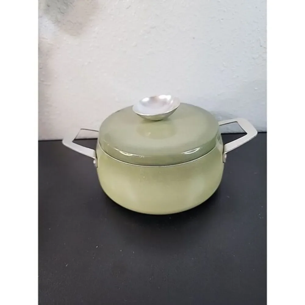 Vintage Regal Quality Aluminum Pan Dutch Oven Stock Pot with Lid Avocado Green
